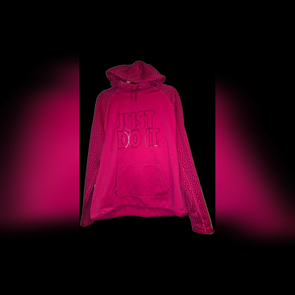 Nike Fuchsia Hoodie with 'Just Do It' Therma Fit